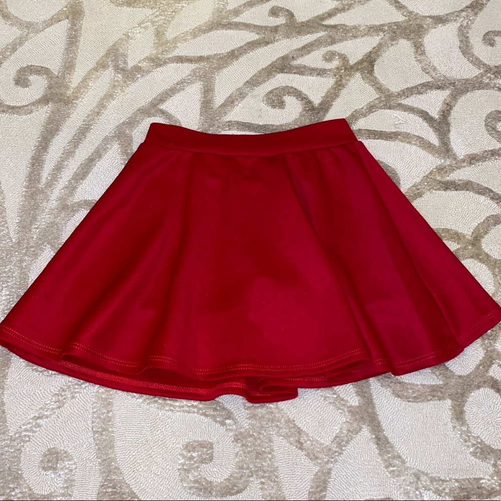 ❤️Red girls skirt!!❤️